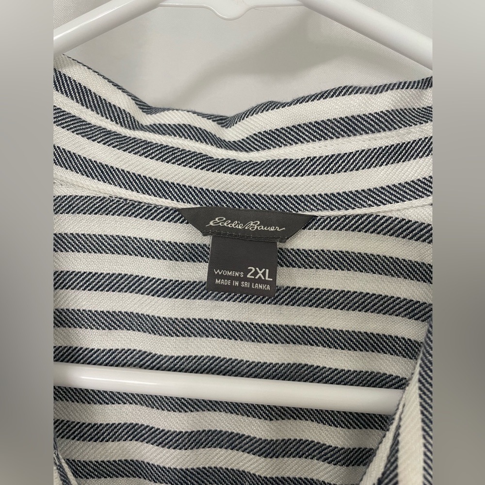 Eddie Bauer Halcyon Tie-Front Shirt Striped Print - Picture 3 of 5